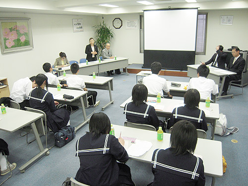 Students of Kurikoma Junior High school Visit Morita